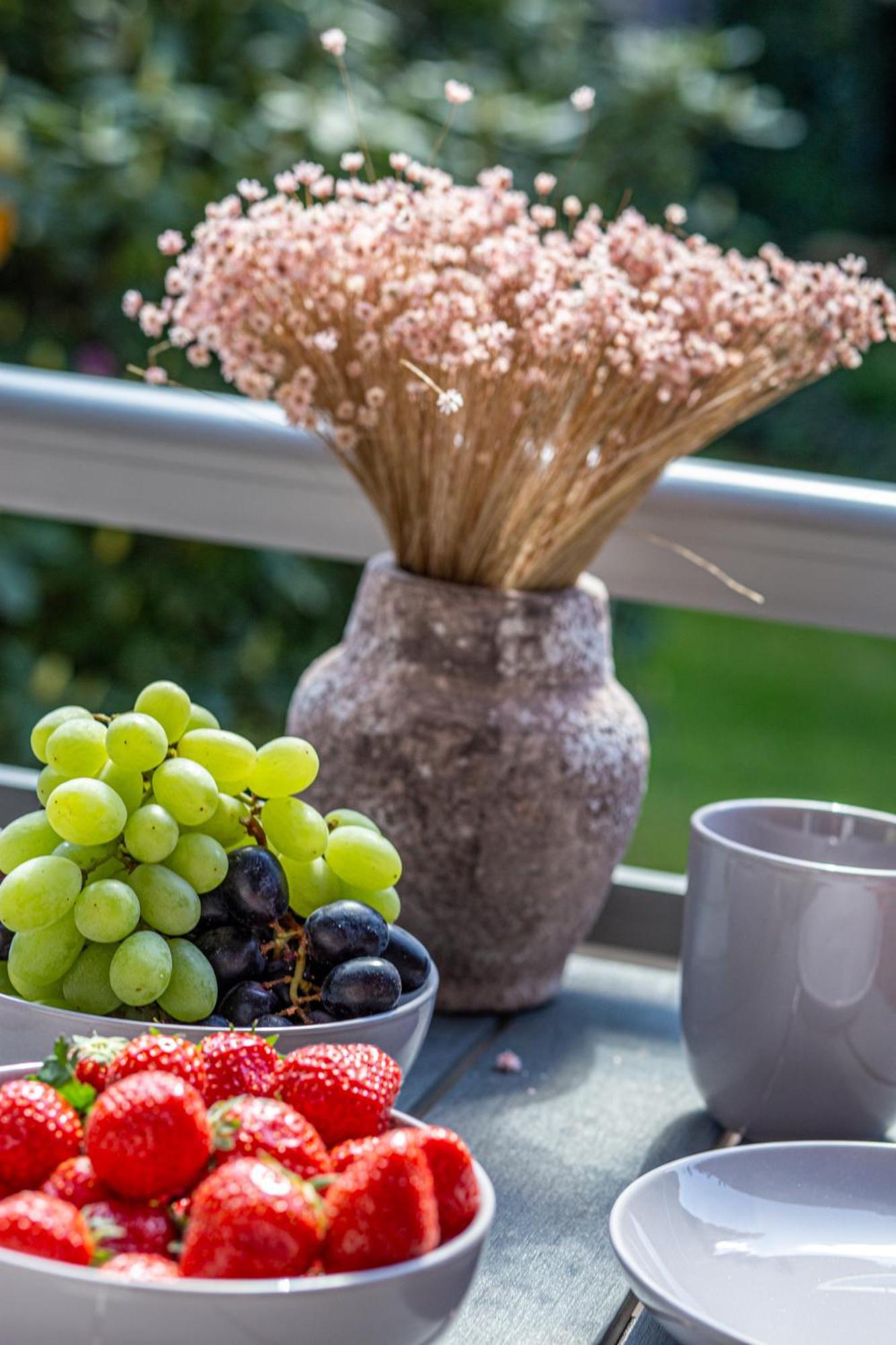 Have-A-Nice-Stay - Nahe Bahnhof Ahrensburg - 20 Minuten Nach Hamburg - Trotzdem Ruhig Gelegen - 6 Minuten Zu Fuss Ins Zentrum Ahrensburg - Modern Eingerichtet Екстер'єр фото